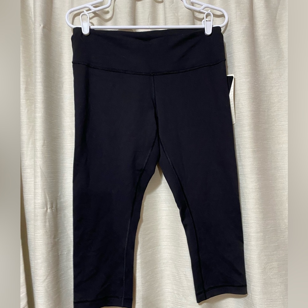 Lululemon Wunder Under Crop NWT